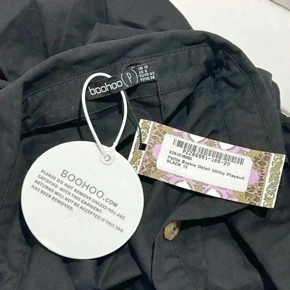 Boohoo utility romper in black  puff sleeve petite size 8 - Picture 6 of 8